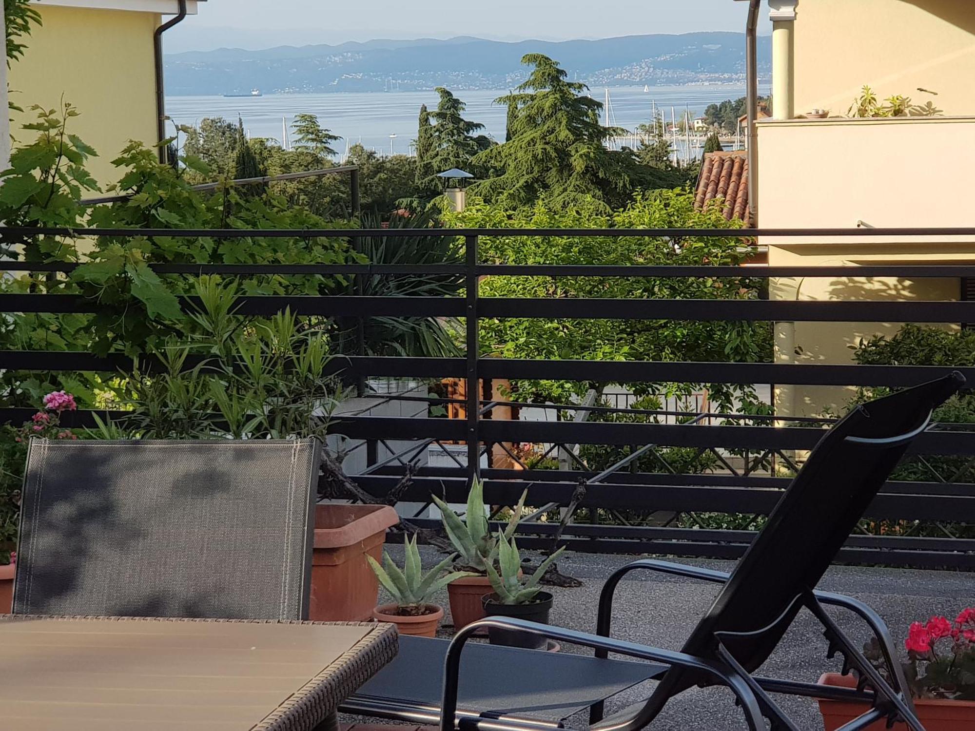 Rosemary Apartment Izola Extérieur photo